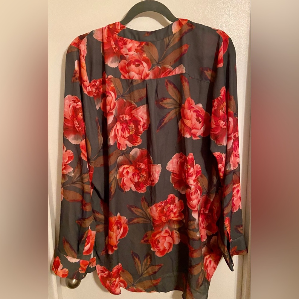 **NEW** floral ANA Blouse